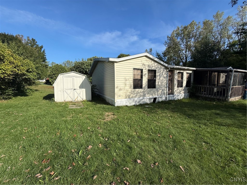 1275 State Route 5 328