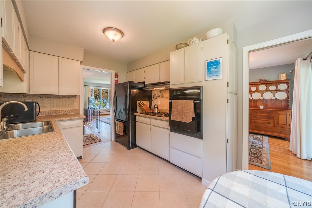 4948 Elgin Circle