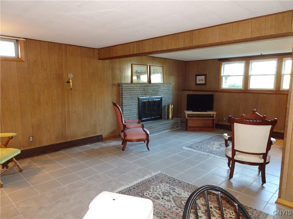 136 Northwood Way, Camillus, New York image 33