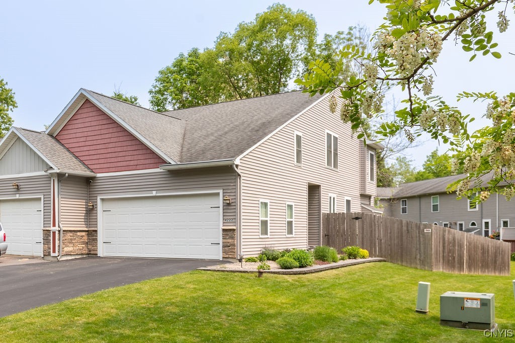 4222 Anguilla Drive, Clay, New York image 2