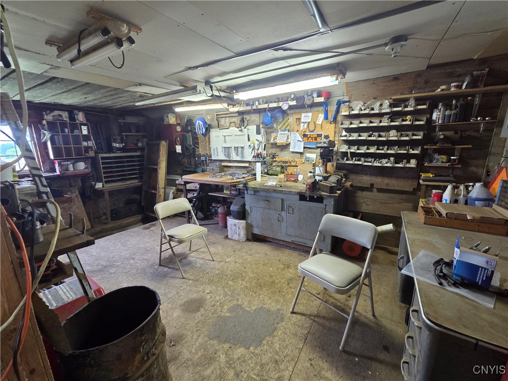 11311 S Landing Road, Ellisburg, New York image 31