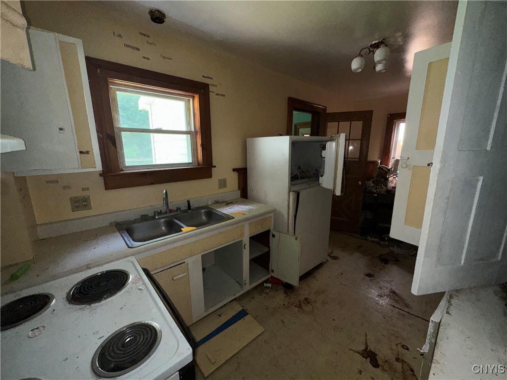 24593 Back Street 599