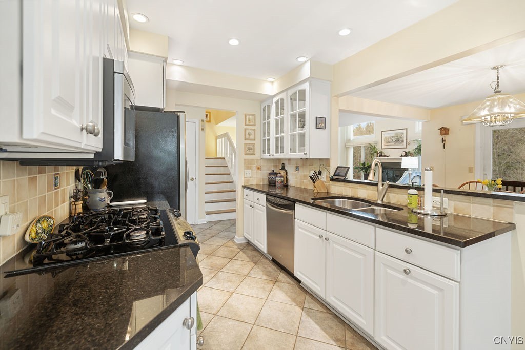 36 Jarvis Drive, Manlius, New York image 17