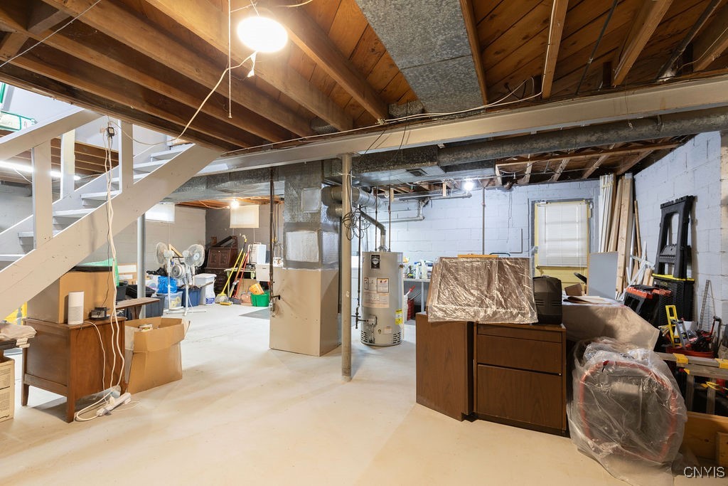 310 Glenview Parkway, Camillus, New York image 32