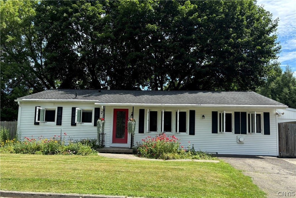 Photo of 1 Lebanon Drive, Cortland, NY 13045 (MLS # S1704300)