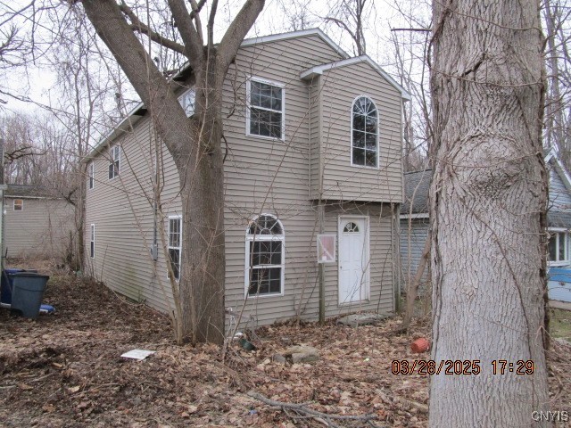6996 Lakeshore Road, Cicero, New York image 3