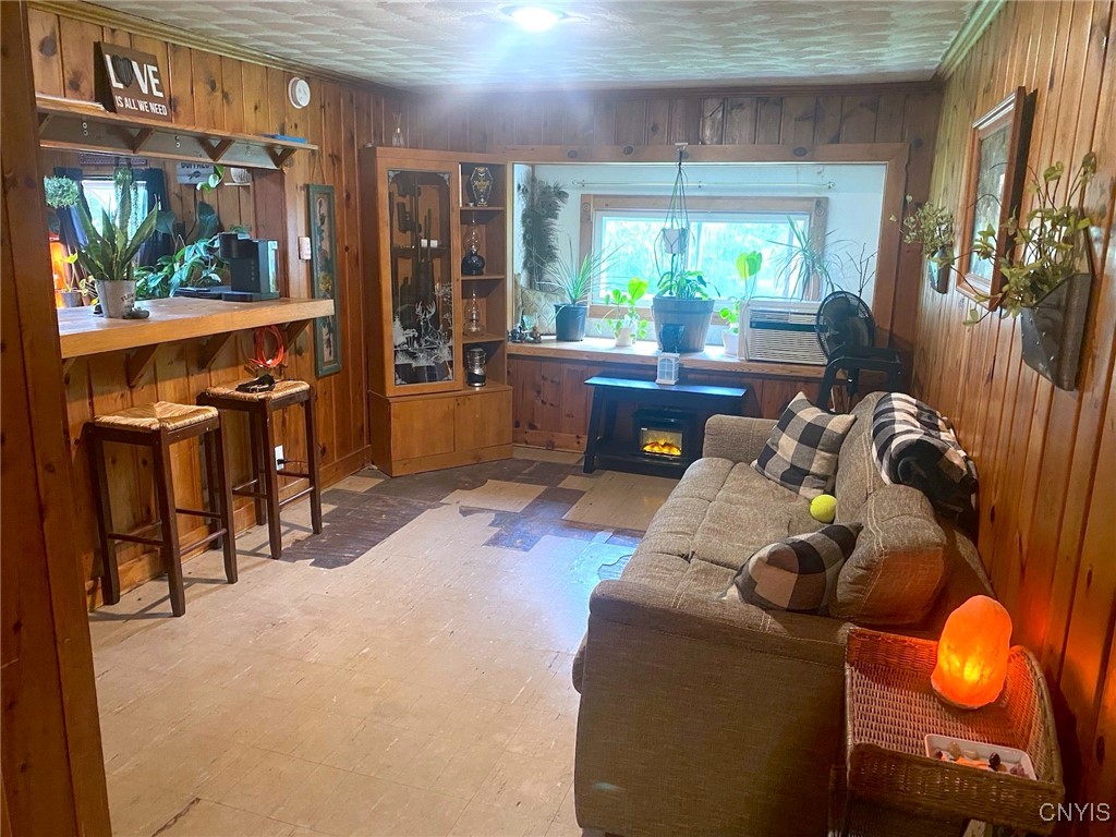 5295 Snowball Hollow Road