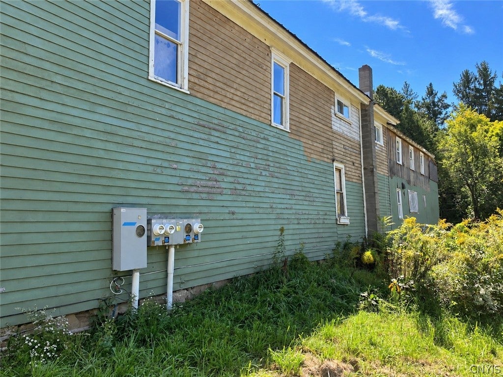 966 Main Street