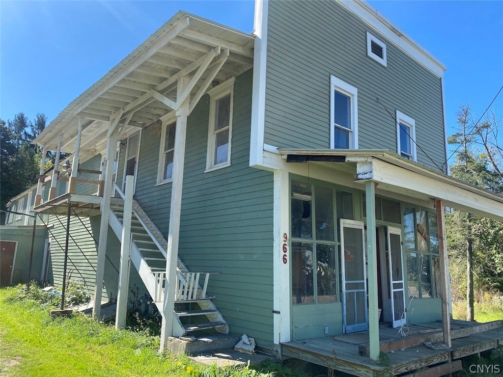 966 Main Street