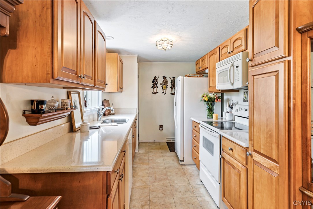 829 Franklin Street, Skaneateles, New York image 4