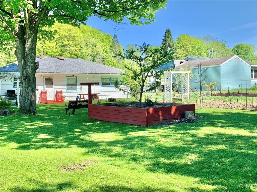 27 Arbor Drive, New Hartford, New York image 25