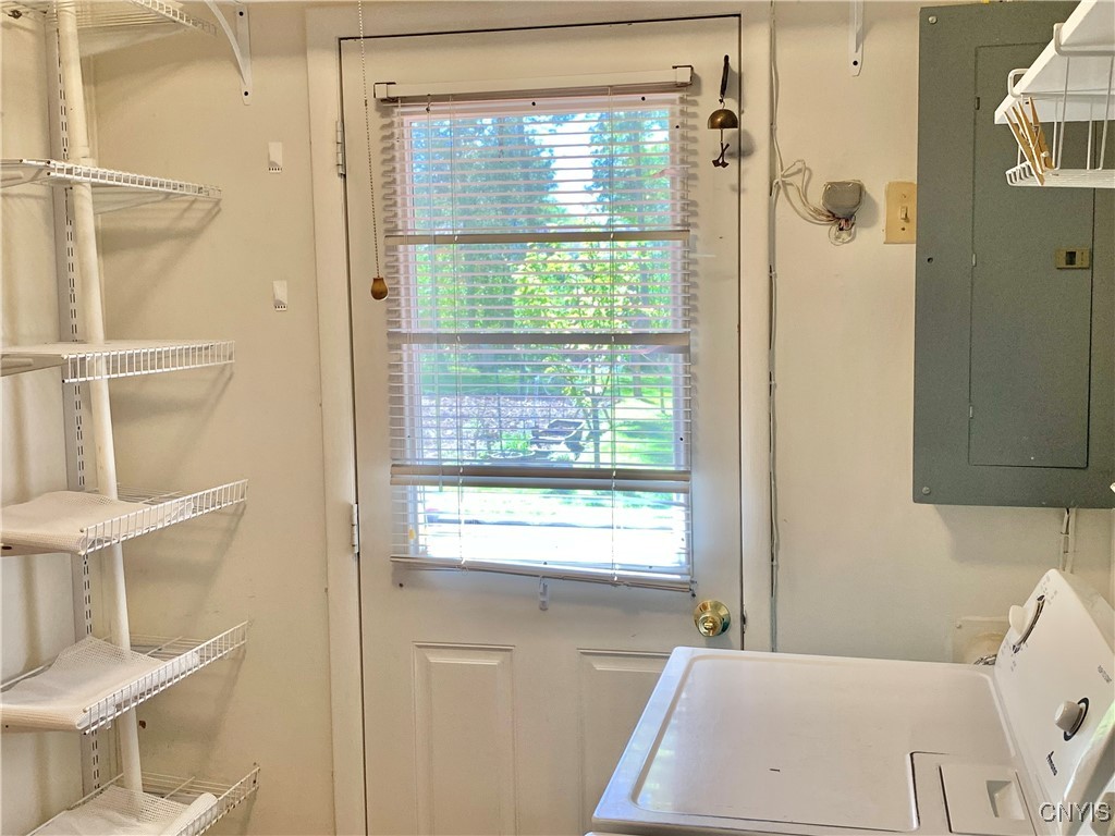 27 Arbor Drive, New Hartford, New York image 10