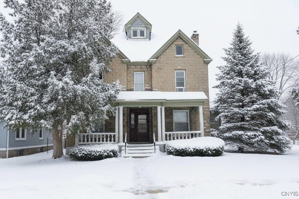 Photo of 146 Main Street, Whitestown, NY 13492 (MLS # S1653343)