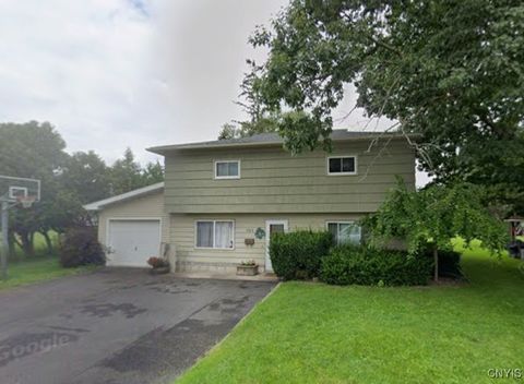 Photo of 103 Clark Street, Lenox, NY 13032 (MLS # S1649665)