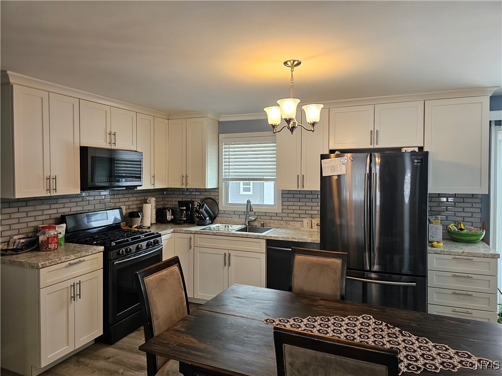 429 Linda View Lane, Utica, New York image 13