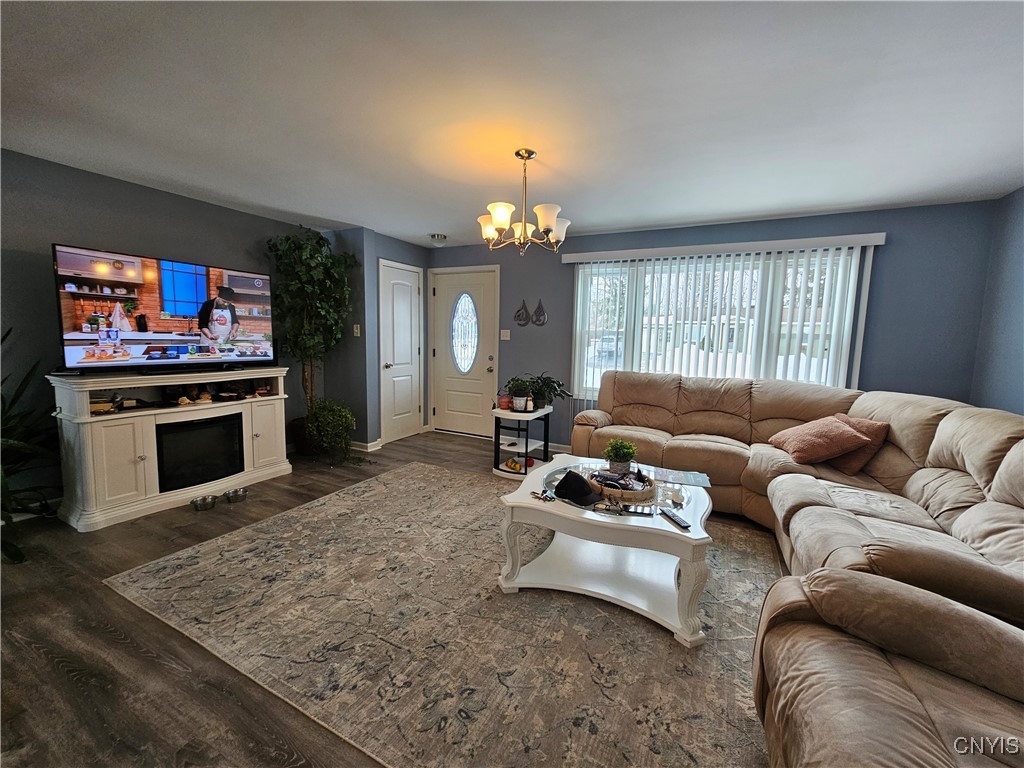 429 Linda View Lane, Utica, New York image 6