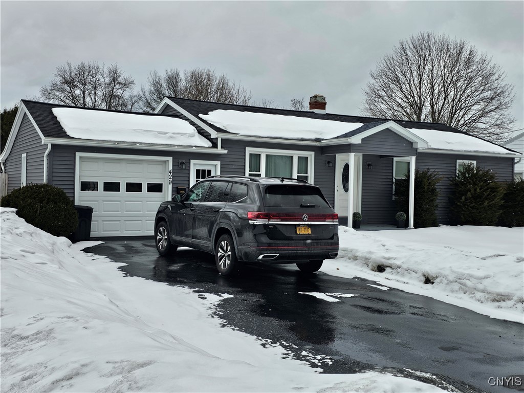 429 Linda View Lane, Utica, New York image 2