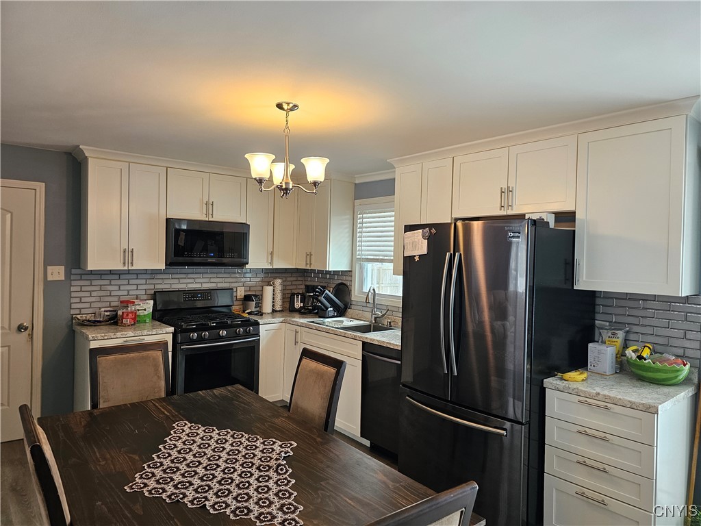 429 Linda View Lane, Utica, New York image 12