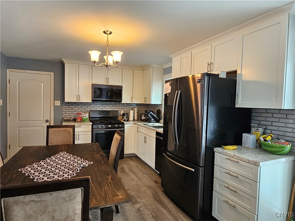 429 Linda View Lane, Utica, New York image 14