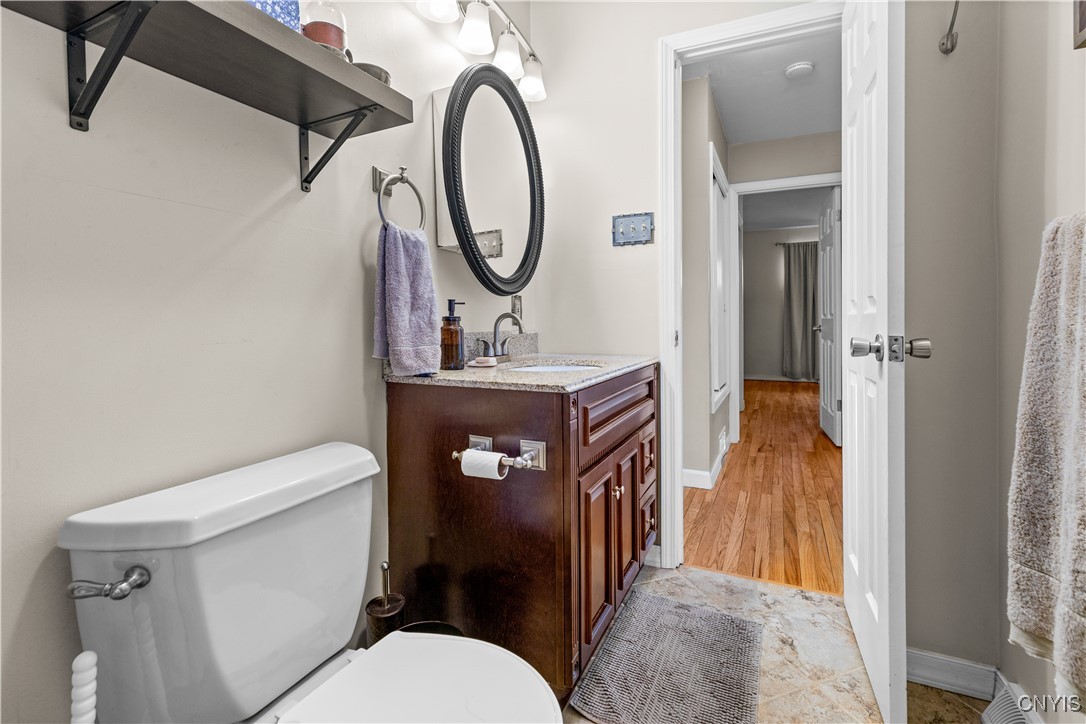 424 Van Dyke Road, Utica, New York image 19