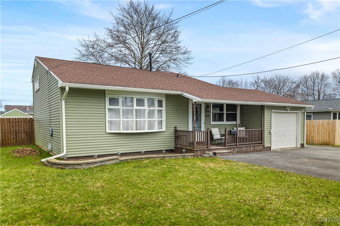424 Van Dyke Road, Utica, New York image 2