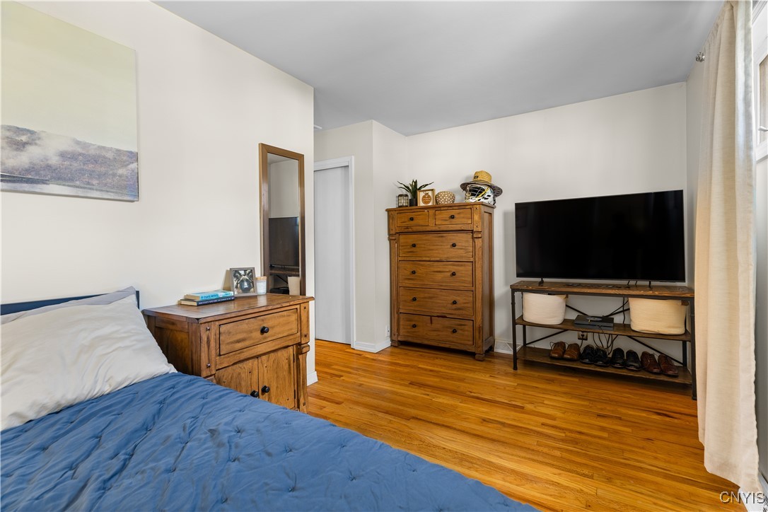 424 Van Dyke Road, Utica, New York image 13