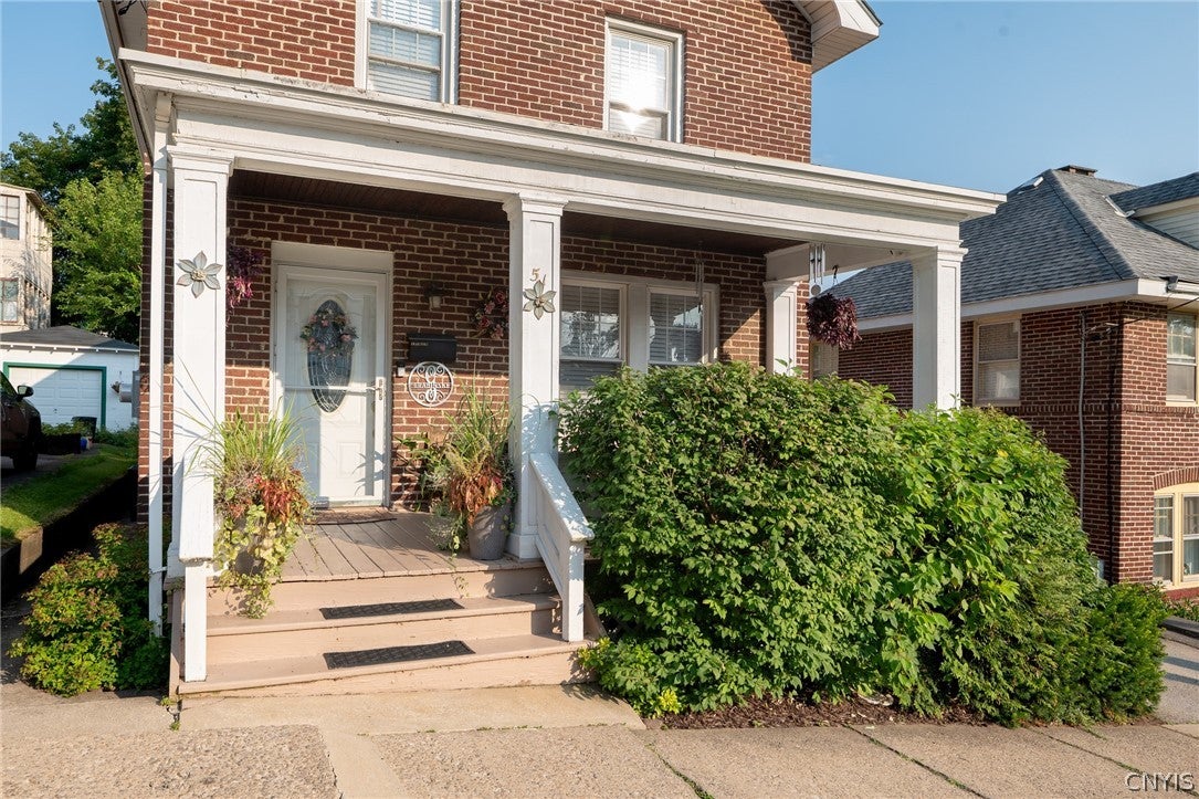 51 Alexander Street
