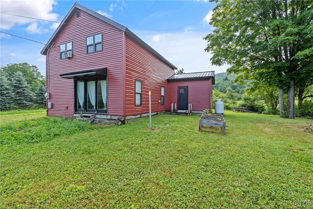 232 Lincklaen Center Road