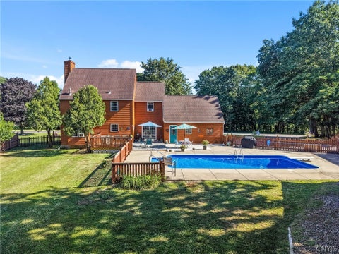 Tiny photo for 15 Olde Maple Avenue, Volney, NY 13069 (MLS # S1709696)