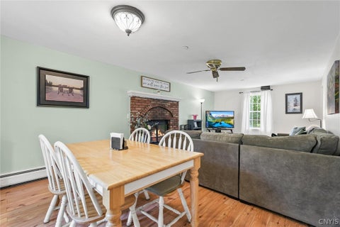 Tiny photo for 15 Olde Maple Avenue, Volney, NY 13069 (MLS # S1709696)
