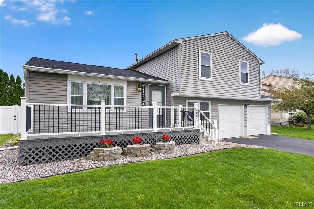Photo of 4084 Sweet Gum Ln Ln, Clay, NY 13090 (MLS # S1677169)