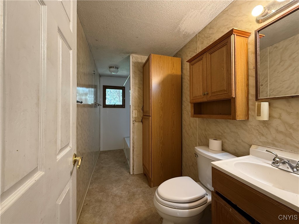 125 Maple Manor Drive Dr, Clay, New York image 21