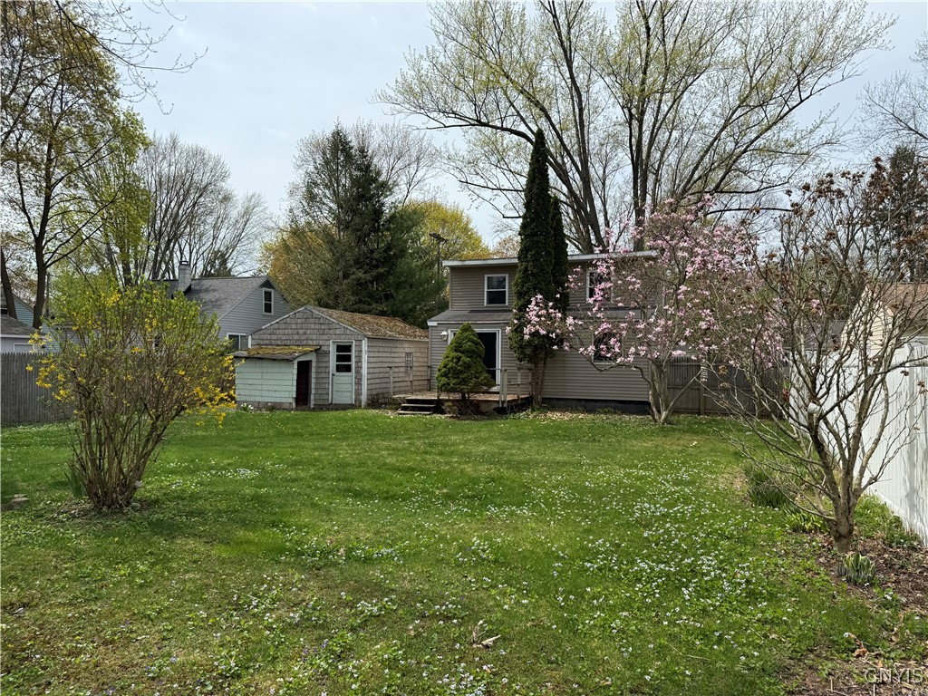 125 Maple Manor Drive Dr, Clay, New York image 6