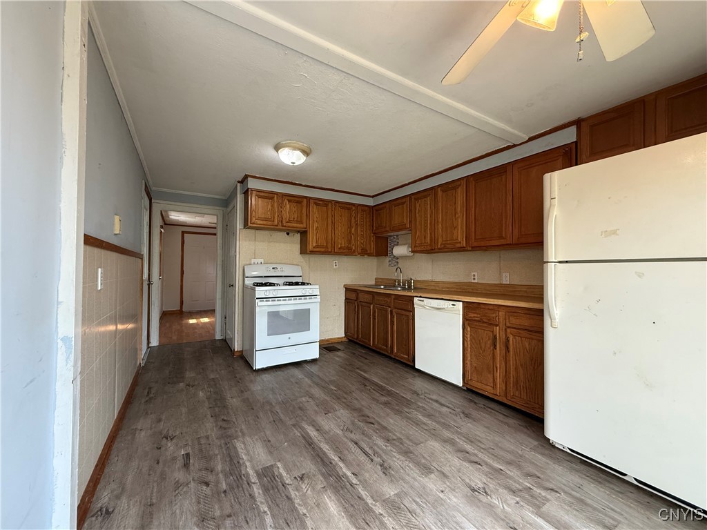 125 Maple Manor Drive Dr, Clay, New York image 15
