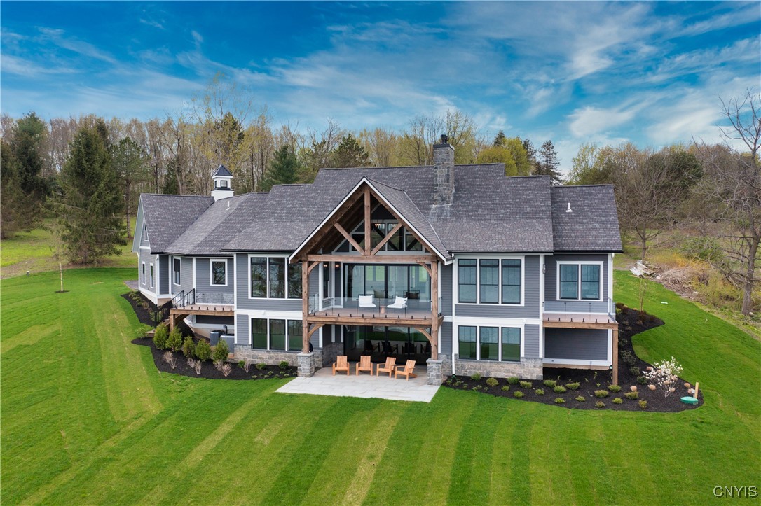 2890 W Lake Road