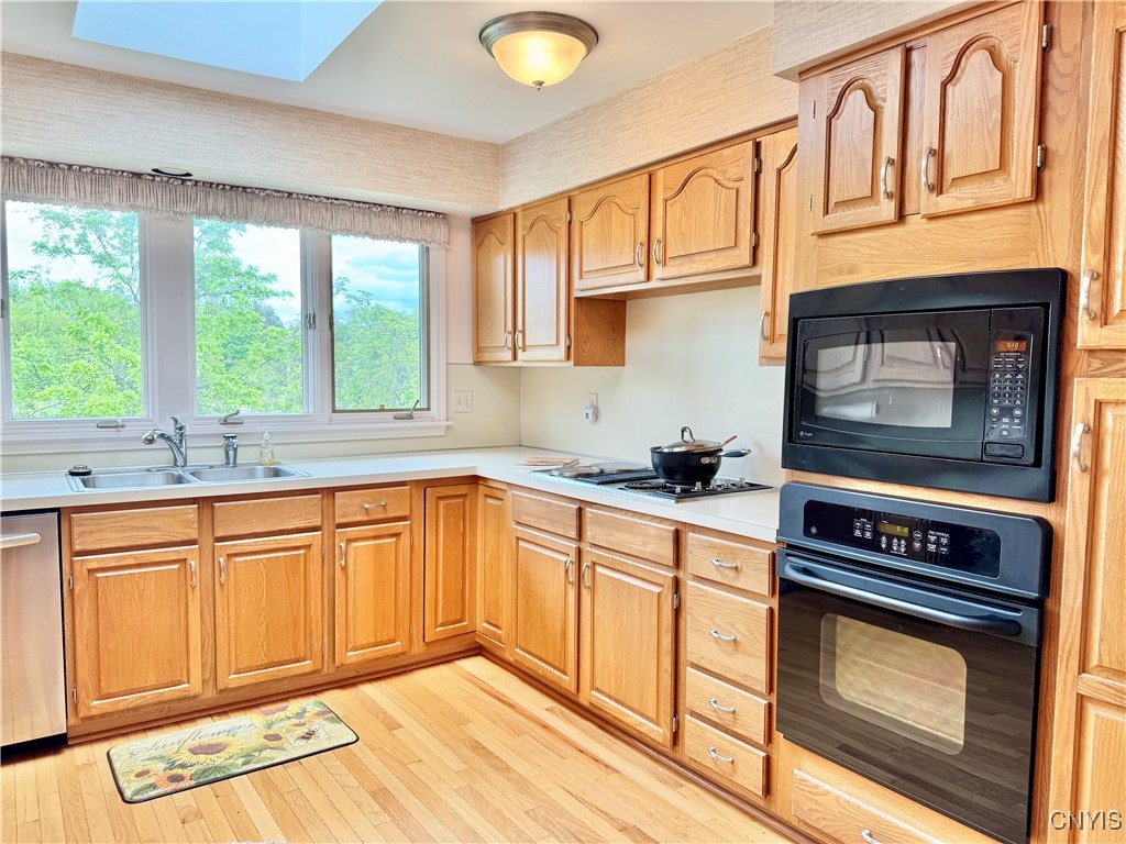 111 Spyglass Lane, Manlius, New York image 7