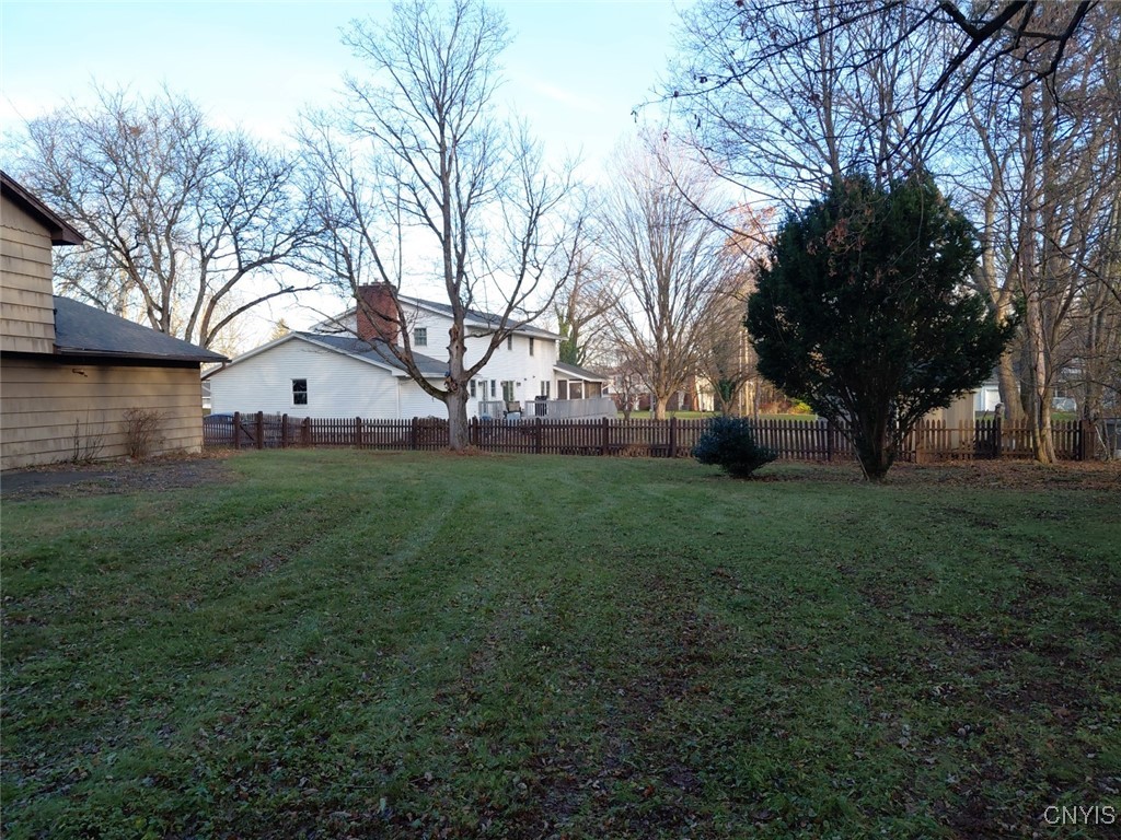 7658 Farmington Road