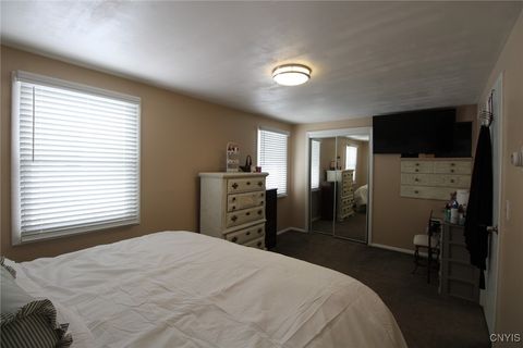 Tiny photo for 6049 Bannister Drive, Cicero, NY 13039 (MLS # S1660766)