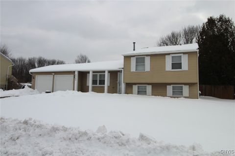 Tiny photo for 6049 Bannister Drive, Cicero, NY 13039 (MLS # S1660766)