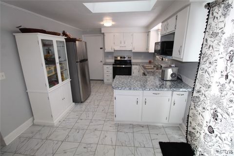 Tiny photo for 6049 Bannister Drive, Cicero, NY 13039 (MLS # S1660766)