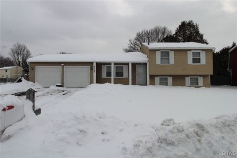 Tiny photo for 6049 Bannister Drive, Cicero, NY 13039 (MLS # S1660766)