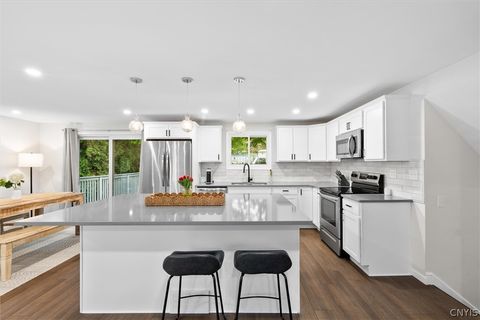 Tiny photo for 36 Elm Hill, Camillus, NY 13031 (MLS # S1684995)