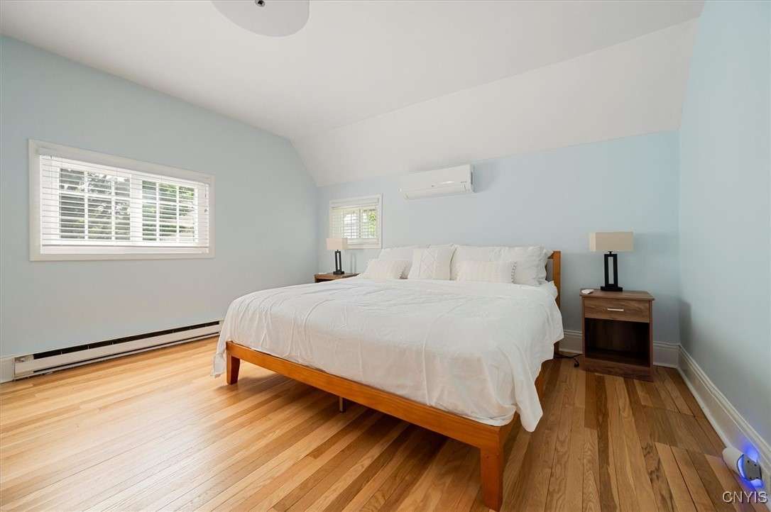 53 University Avenue, Hamilton, New York image 35