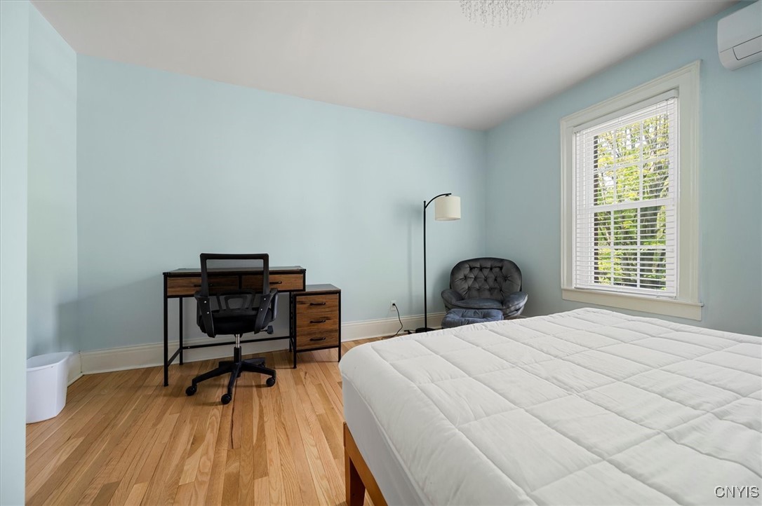 53 University Avenue, Hamilton, New York image 30