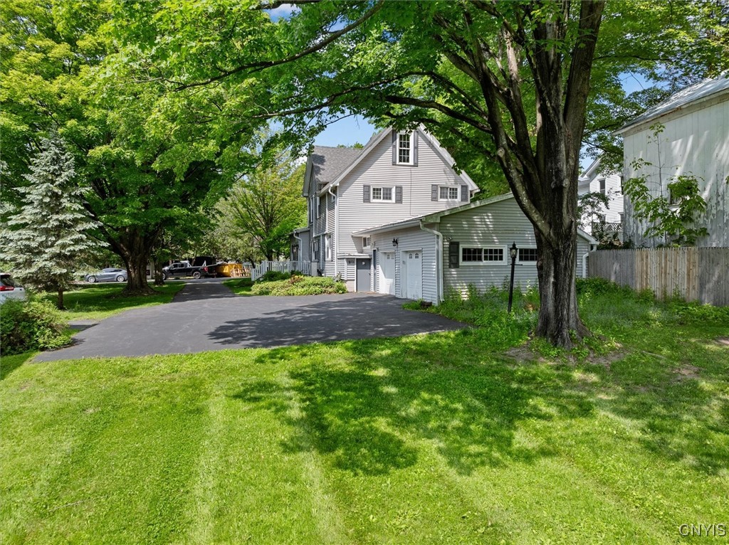 53 University Avenue, Hamilton, New York image 45