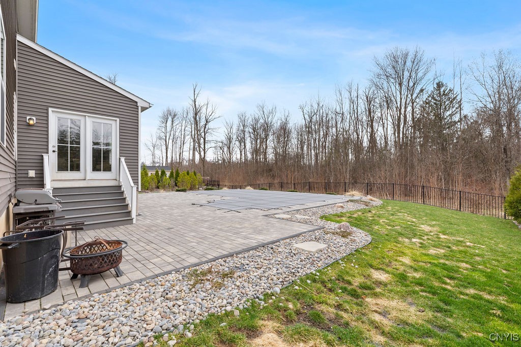 8490 Melo Circle, Clay, New York image 2