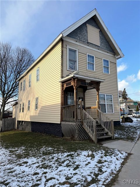 Photo of 931 Butternut Street, Syracuse, NY 13208 (MLS # S1658466)