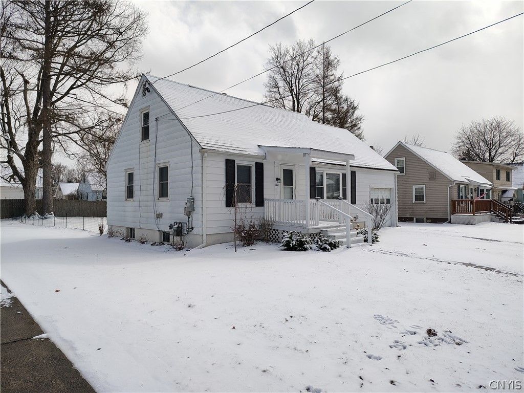 Photo of 408 Coolidge Road, Utica, NY 13502 (MLS # S1667779)