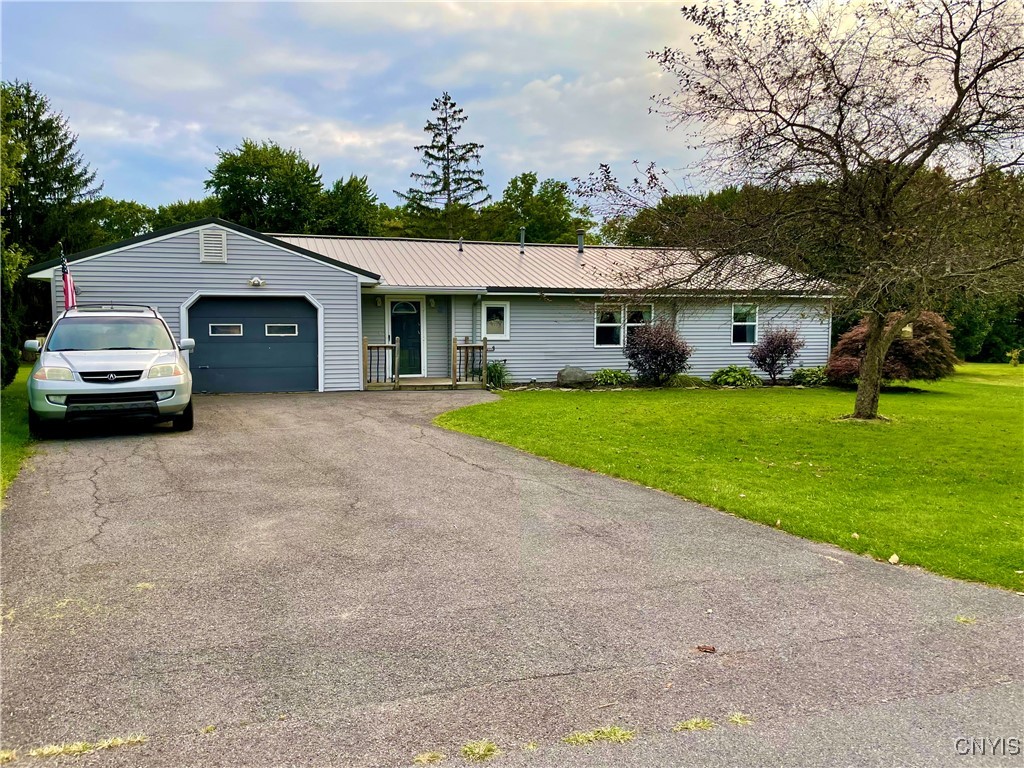 22 Pershing Drive, Fulton, New York image 2