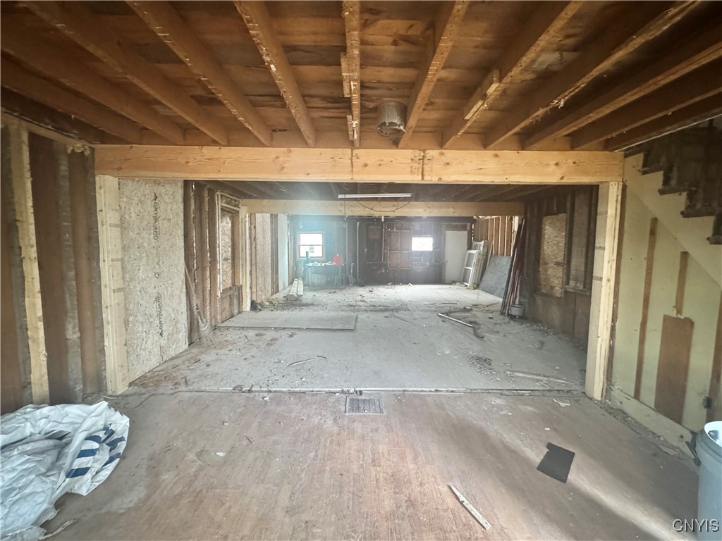 75 E 10 1/2 Street